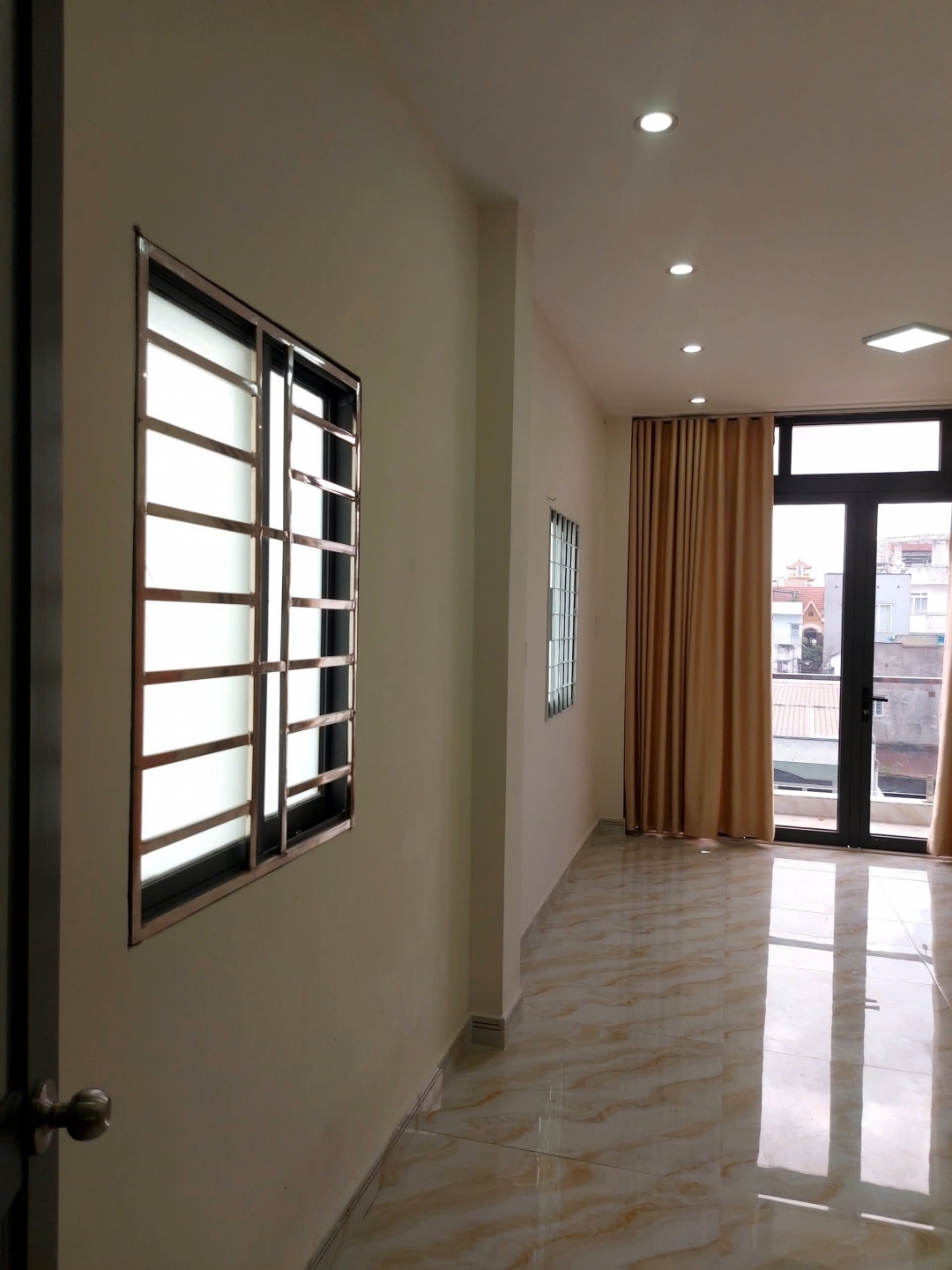 CHO NỮ THUÊ PHÒNG – GIÁ TỐT TIỆN NGHI AN NINH- SỐ 394/35 ÂU CƠ P.10 Q.TÂN BÌNH HCM
