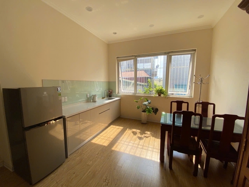 Cho thuê căn hộ cao cấp Đội Cấn - Ba Đình - 70m2 10 triệu vào ngay