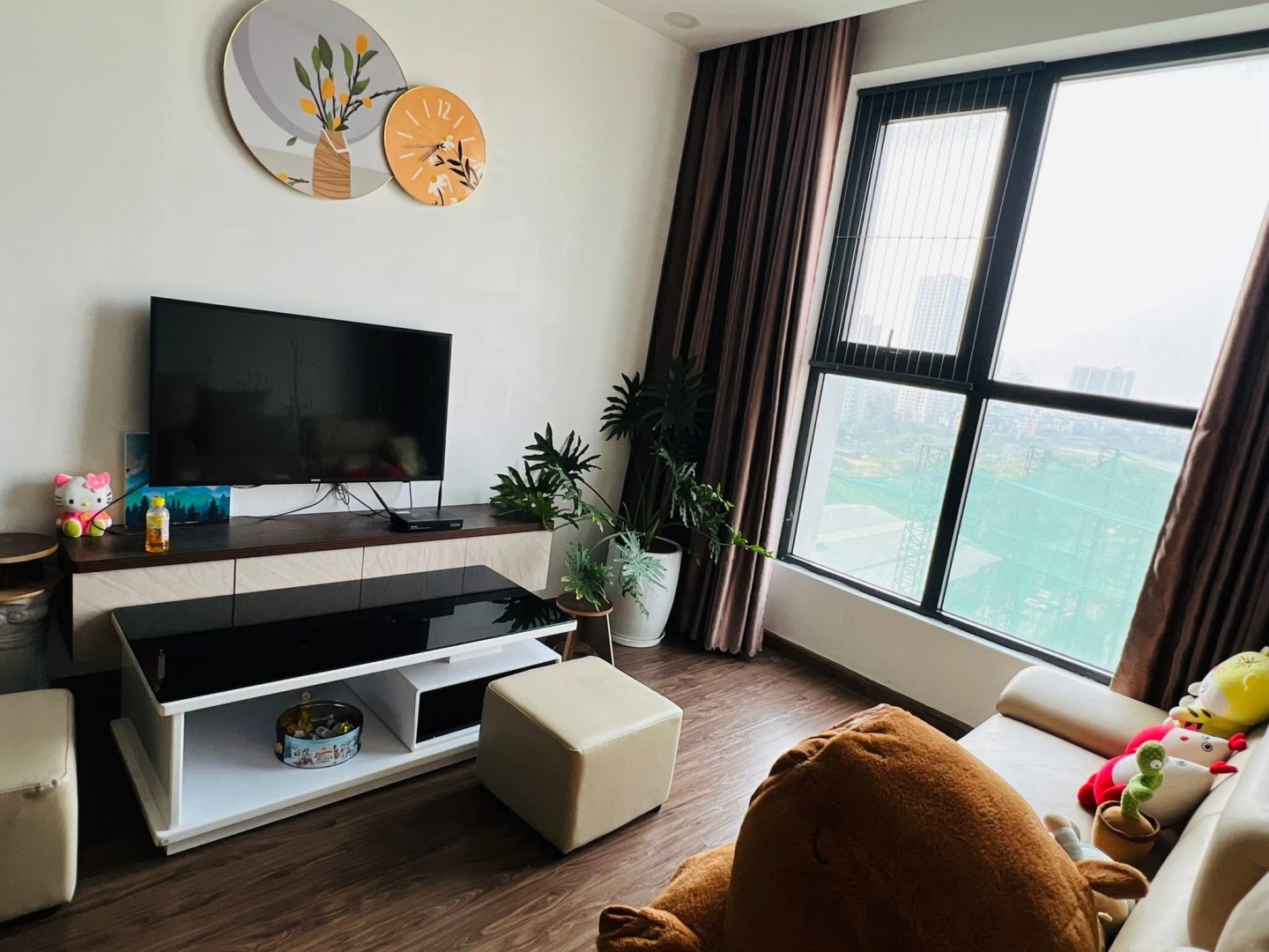 Cho thuê căn hộ chung cư 2 ngủ Ecolake View 32 Đại Từ 75m2 12 Triệu