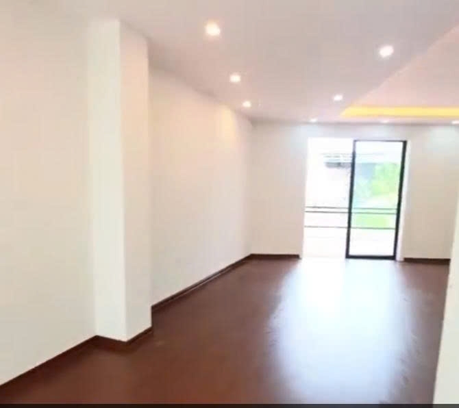 Cho thuê căn hộ chung cư Lĩnh Nam 90m2 2 ngủ 1 vệ sinh 10 Triệu Full đồ 99%