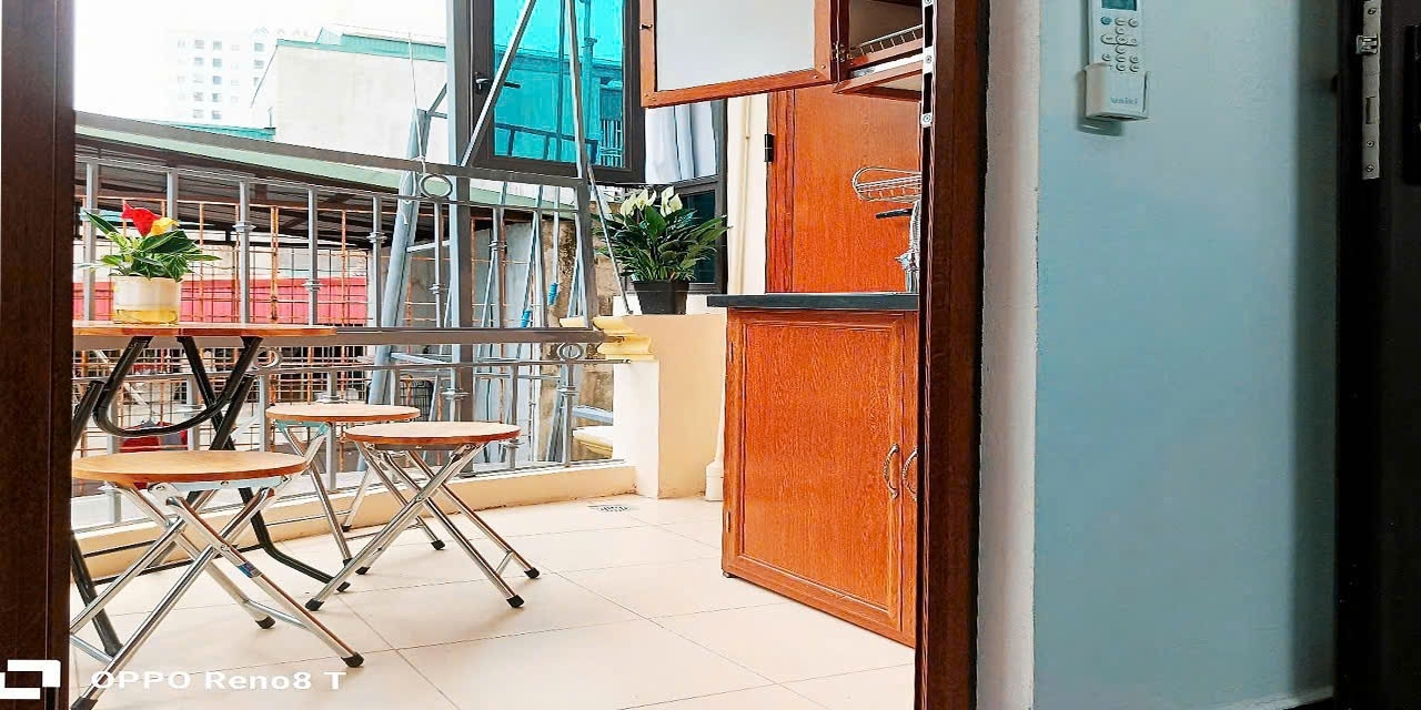 Cho thuê căn hộ ngõ 317 Bùi Xương Trạch 50m2.2 ngủ .1 wc 7tr5 đóng 1 cọc 1 phí rẻ
