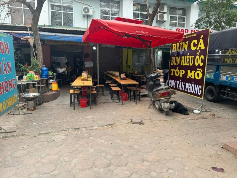 CHO THUÊ KI-ỐT NGAY CỔNG TRƯỜNG TIỂU HỌC NGUYỄN DU KĐT VINACONEX 3 TRUNG VĂN – NAM TỪ LIÊM