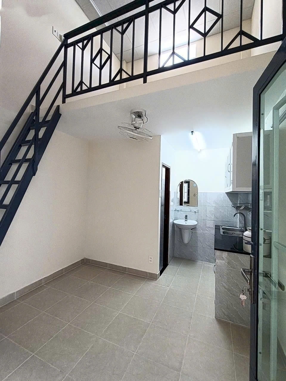 CHO THUÊ MINI HOUSE 1 TRỆT 1 LỬNG MỚI 100% FULL NỘI THẤT -GIÁ TỐT TẠI 34/11/8A VÕ THỊ THỪA P. AN