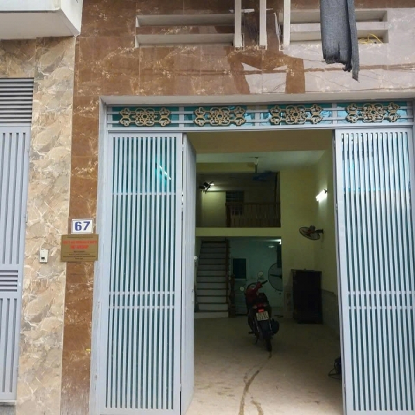 CHO THUÊ NHÀ 35 TẦNG – NGÕ 207 BÙI XƯƠNG TRẠCH KHƯƠNG TRUNG THANH XUÂN HÀ NỘI– GIÁ 13 TRIỆU/THÁNG