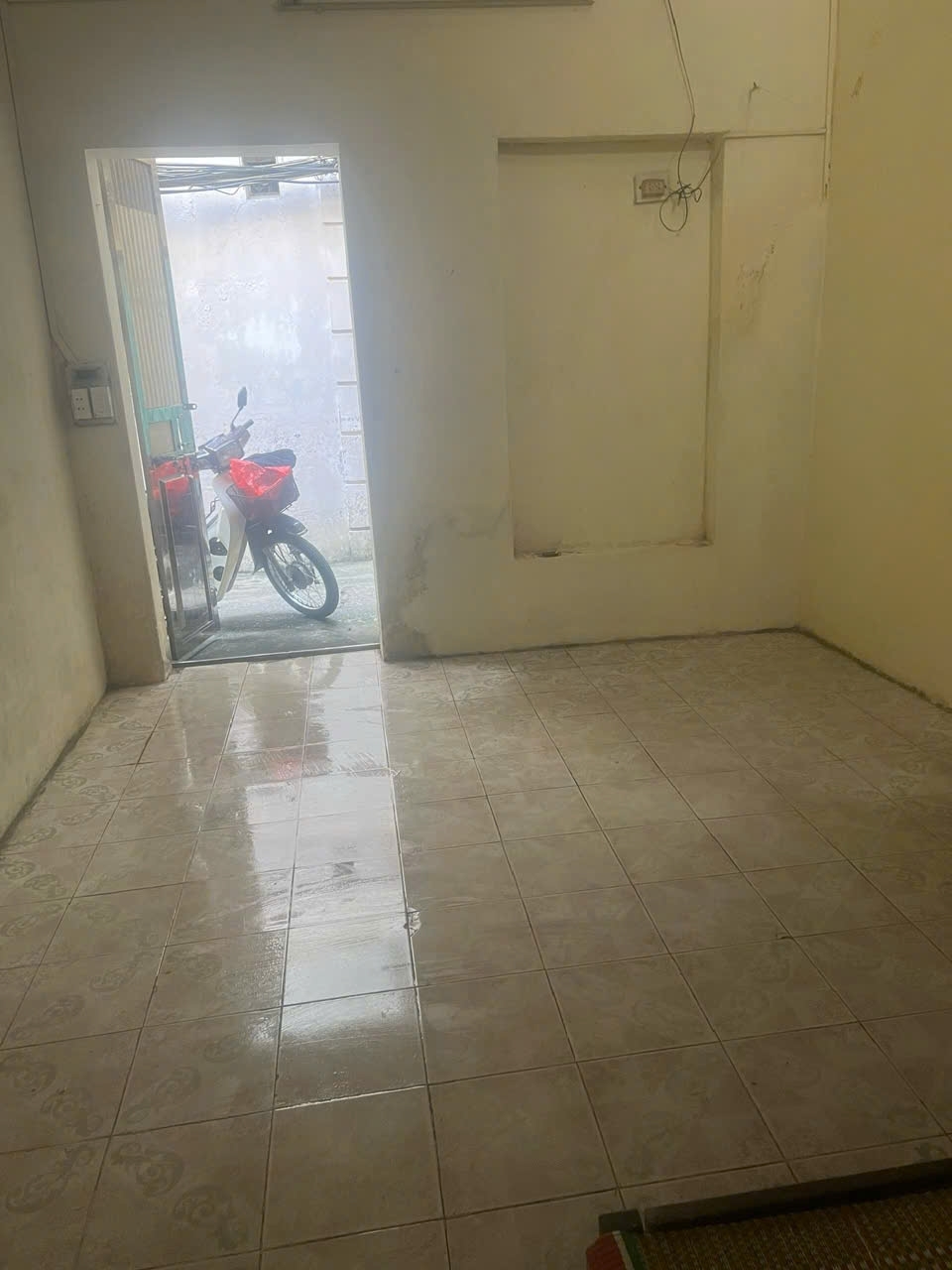 CHO THUÊ NHÀ CẤP 4 TẠI TRƯƠNG ĐỊNH HAI BÀ TRƯNG HÀ NỘI