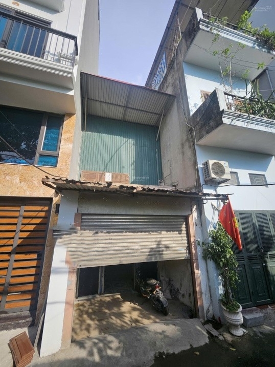 Cho thuê nhà Lương Thế Vinh làm kho VP dạy học 68m2 x 2 tầng 8.5 Triệu