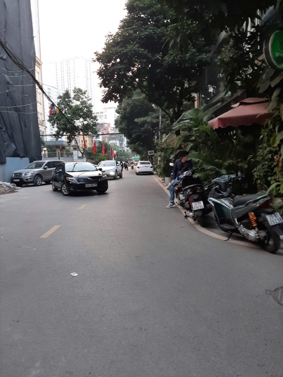 Cho thuê nhà mặt phố Xuân Quỳnh Vũ Phạm Hàm