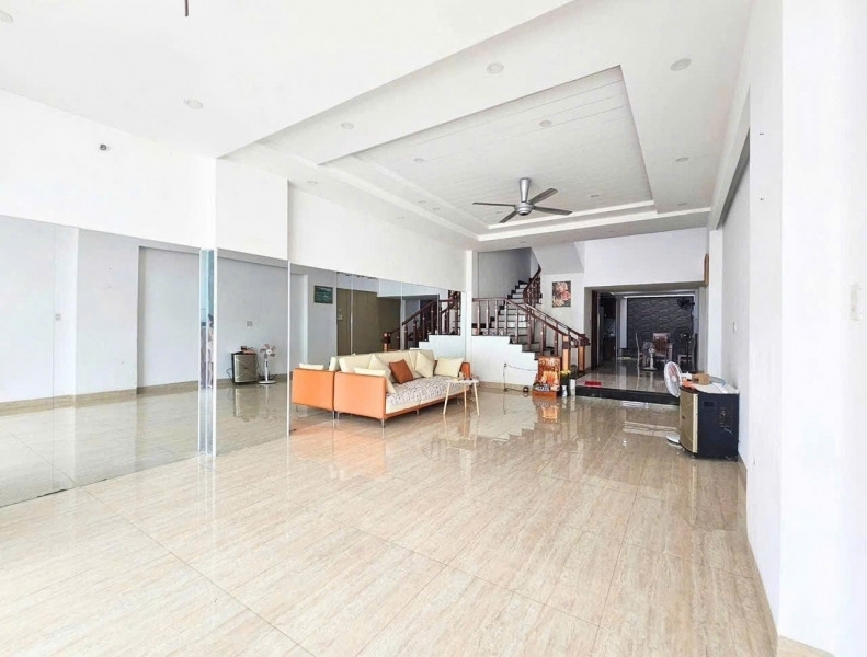 Cho thuê nhà mặt tiền gần đường Điện Biên Phủ phường Bắc Nha Trang