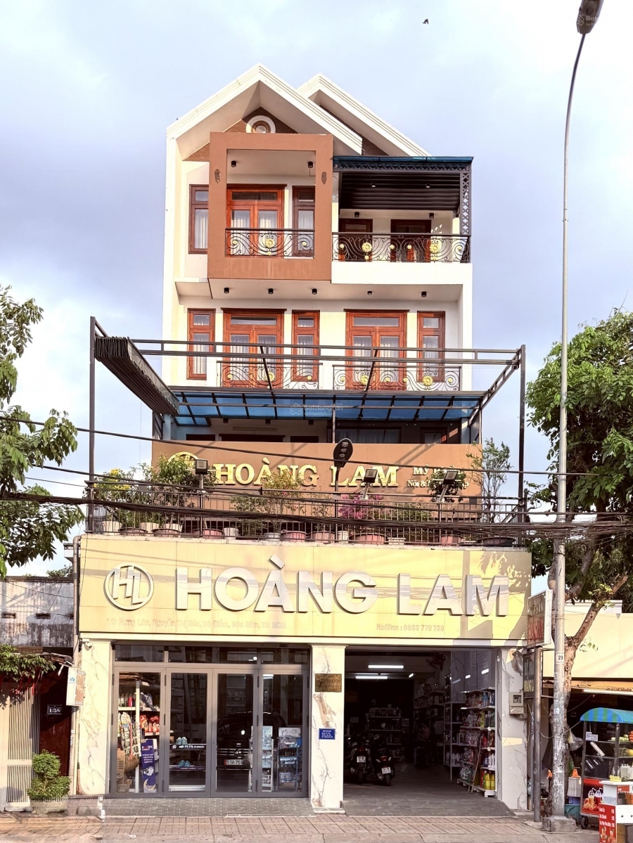 Cho thuê nhà mặt tiền Nguyễn Thị Sóc Bà Điểm Hóc Môn TP.HCM - ngang 8m dài 20m 4 tầng