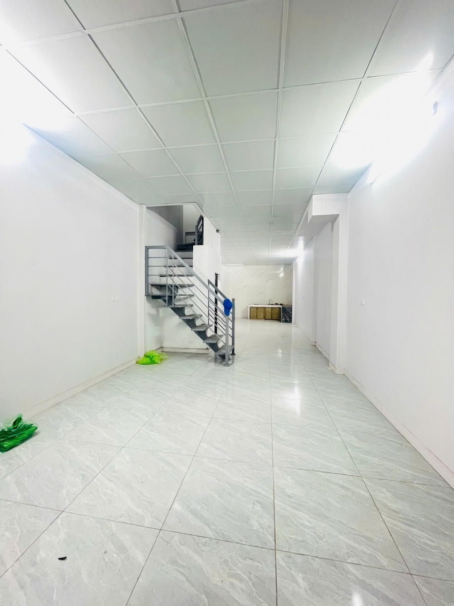 Cho thuê nhà mới tinh 192 Lê Trọng Tấn 60m² × 3 tầng 4 pngủ 10 triệu