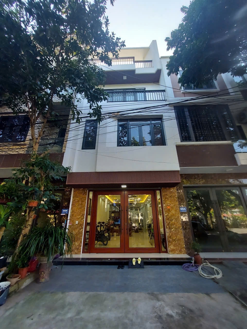 CHO THUÊ NHÀ MỚI XÂY – VỊ TRÍ ĐẸP KHU B3 TP LÀO CAI