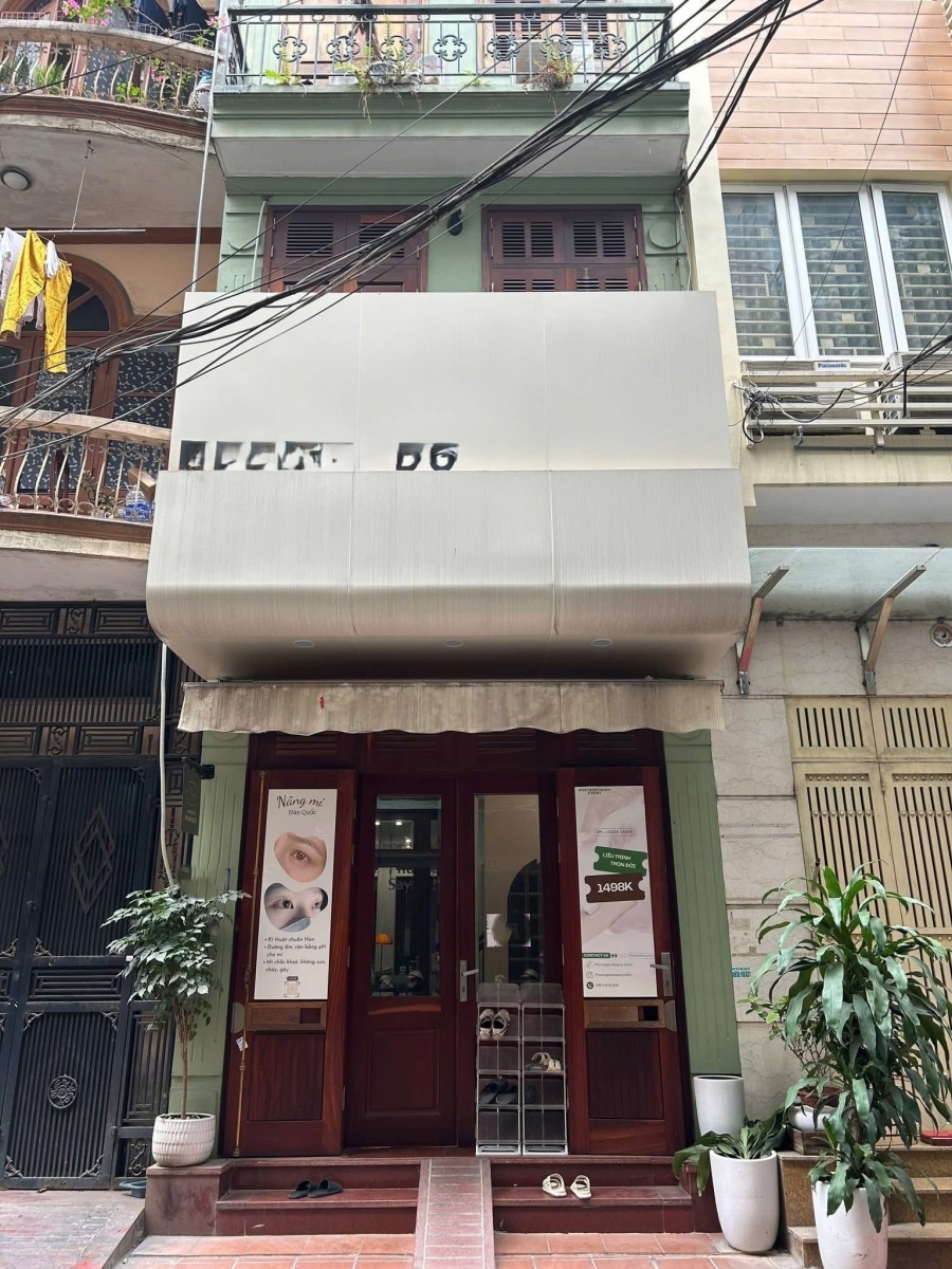 Cho thuê nhà ngõ ô tô Hoàng Ngọc Phách 45m² x 5 tầng 6 phòng ngủ 4 vệ sinh 20 Triệu