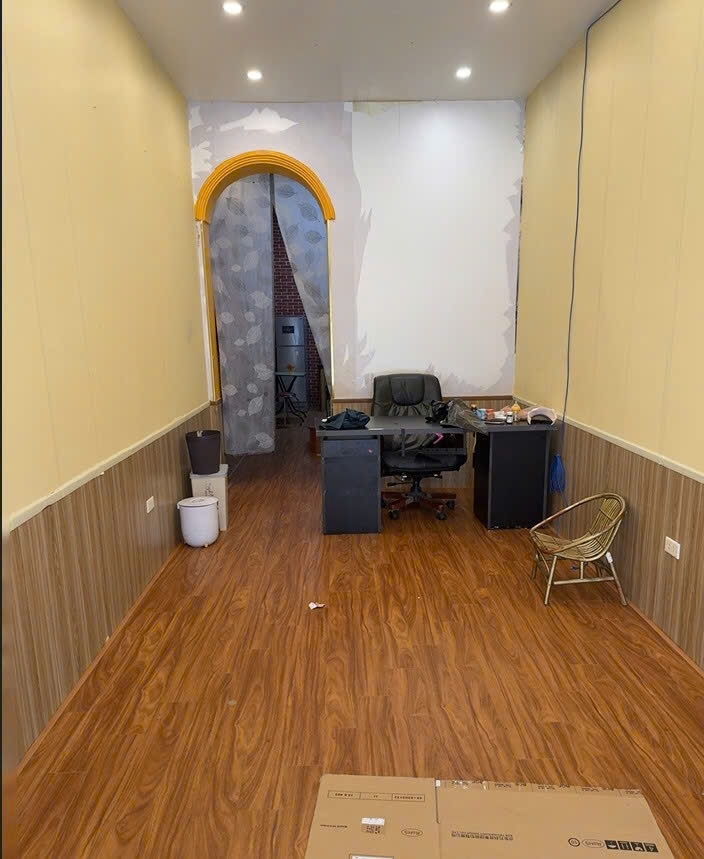 Cho thuê nhà ngõ ô tô Tây Sơn 40m² x 4 tầng 4 phòng ngủ 3 vệ sinh.