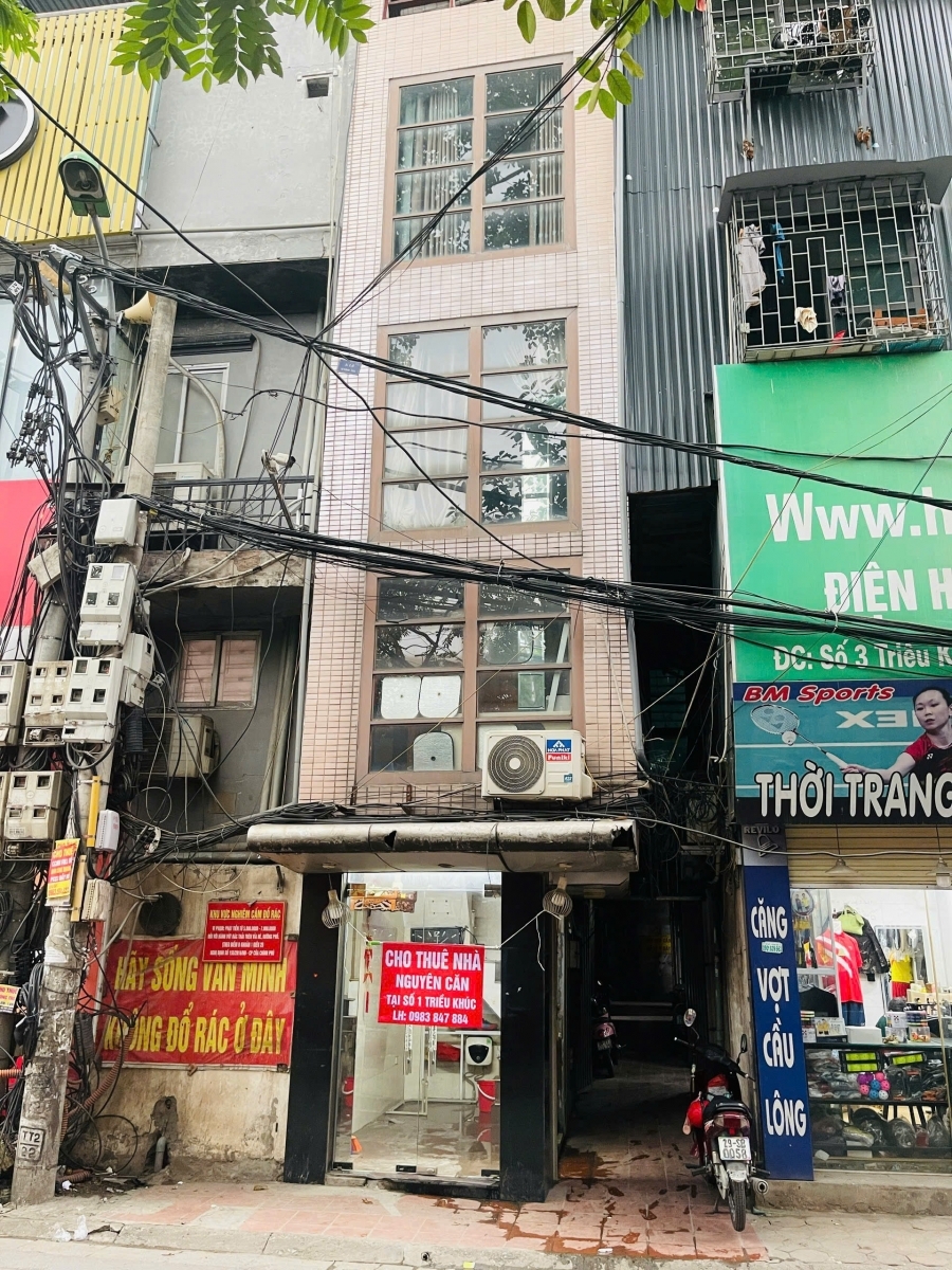 Cho thuê nhà nguyên căn 5 tầng tại số 1 Triều Khúc Thanh Xuân Hà Nội – Sát mặt đường Nguyễn Trãi