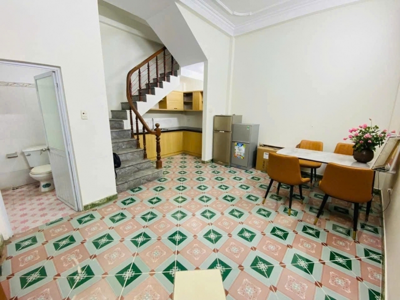 Cho thuê nhà nguyên căn Mai Động30m² x 4 tầng 2 ngủ khép kín.8.5 triệu