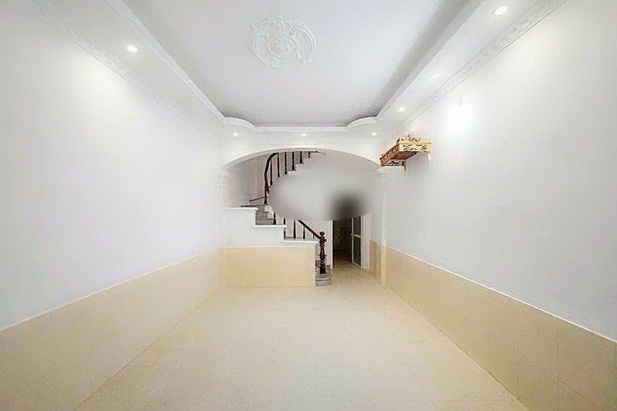 Cho thuê nhà Nguyên căn tại 230 Định Công Thượng 45m2 x 5 tầng 5 ngủ 4 wc 13.5tr