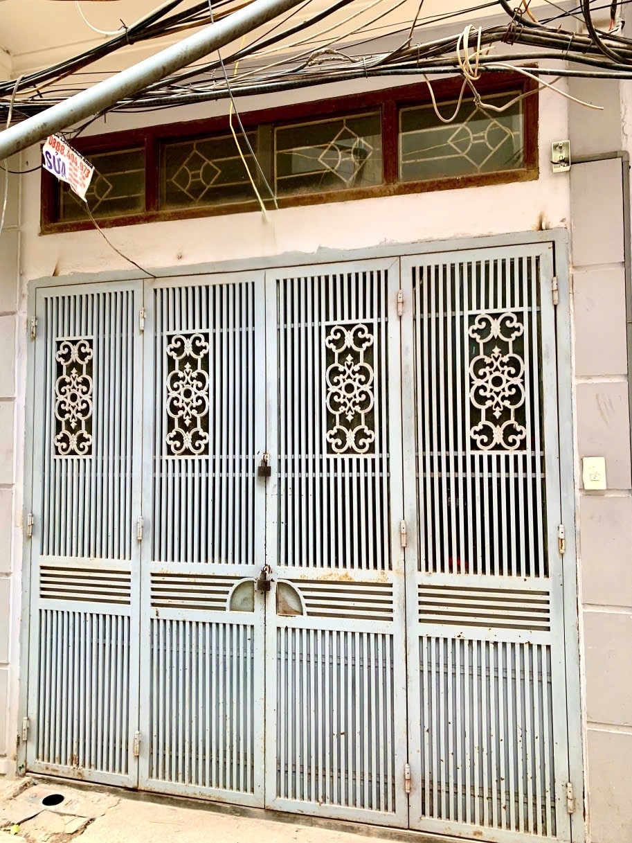 Cho thuê nhà nguyên căn tại ngõ 20 Đại La 32m² x 4 tầng 3PN 3 wc 9 triệu/tháng