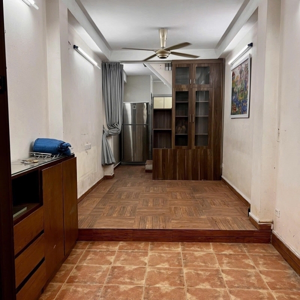 Cho thuê nhà Phố Tôn Đức Thắng 32m2 x 4 tầng x 4 ngủ 12 Triệu