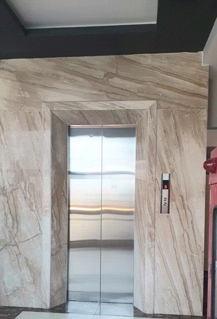 Cho thuê nhà Vỉa hè THANG MÁY PCCC 390m2- 6T P. Thụy Khuê_154 Tr