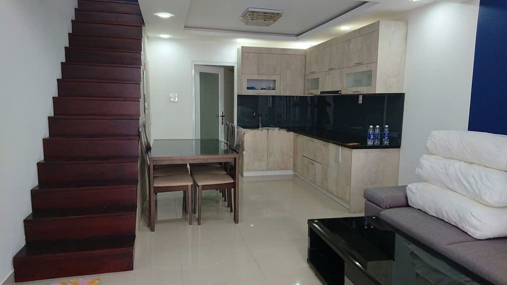 Cho thuê nhà Xô Viết Nghệ Tĩnh P.25 4.2x12m trệt lửng 2pn 2wc 12tr TL