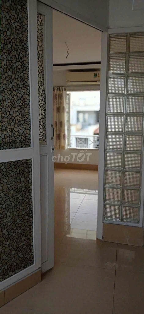 CHO THUÊ PHÒNG – GIÁ TỐT TIỆN NGHI AN NINH Đ.CẦM BÁ THƯỚC P.7 PHÚ NHUẬN