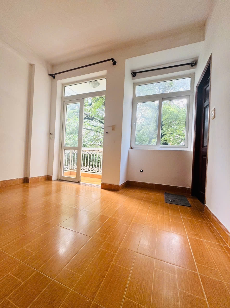 CHO THUÊ PHÒNG – GIÁ TỐT TIỆN NGHI AN NINH ĐƯỜNG BẠCH ĐẰNG P.2 TÂN BÌNH