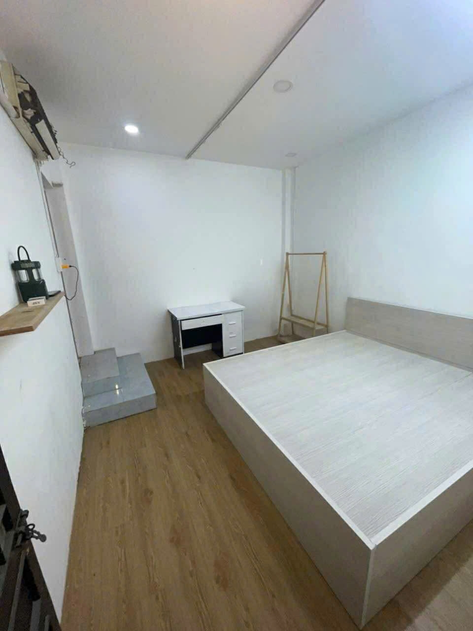 Cho thuê phòng trọ tại 118 Trần Minh Quyền P.11 Q.10