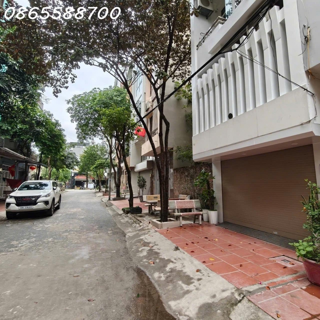Cho thuê tầng 1 làm văn phòng diện tích ~25m2 khu đấu giá Kiến Hưng Hà Đông HN
