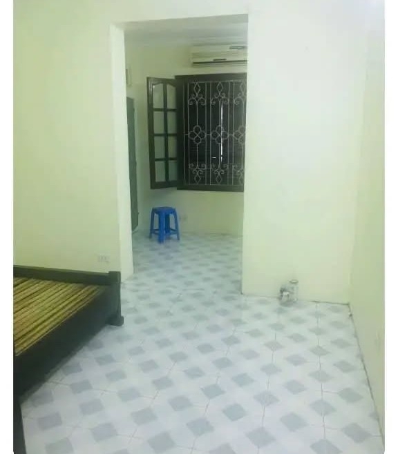 Cho thuê Tập thể Bùi Ngọc Dương Hai Bà Trưng 110m2 3 ngủ 1 vệ sinh 7.7 triệu