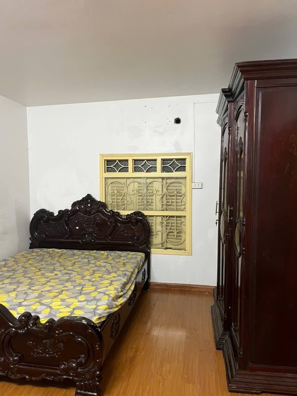 Cho thuê Tập thể tẩng 3 Quỳnh Lôi 65m2 2 ngủ Full đồ 7.5 Triệu