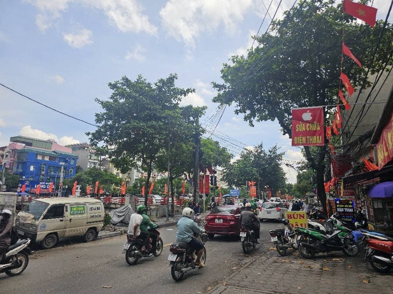 Chủ bán nhà Kim Giang 52m 4 tầng ô tô sát thông kinh doanh chỉ 12x tỷ