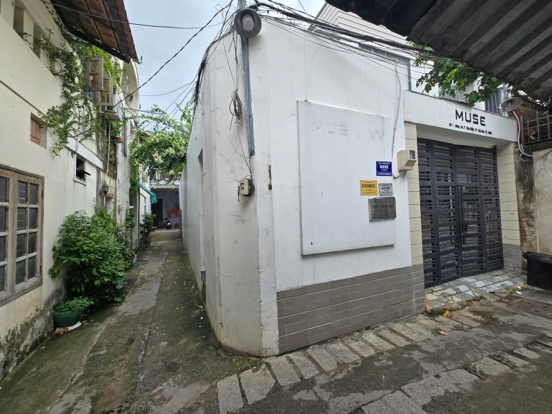 Chưa đến 100tr/m2! Bán biệt thự Thảo Điền Q2 cũ - 406m2 Sổ Hồng HDT 40tr