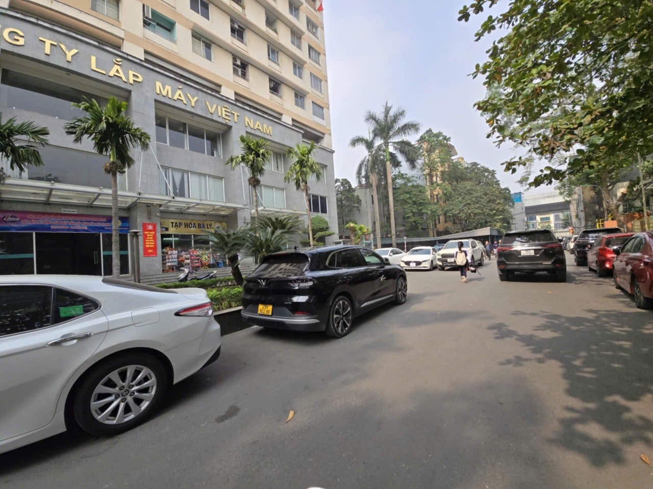 CHUNG CƯ GIÁ SIÊU MỀM MINH KHAI 100M OTO ĐỖ THOẢI MÁI CHƯA ĐÊN5TỶ