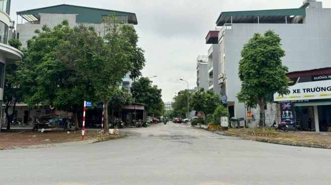 Chung cư MINI 9 tâng 40 phòng thang máyPCCC doanh thu 800 tr/năm. Lô góc luôn full phòng