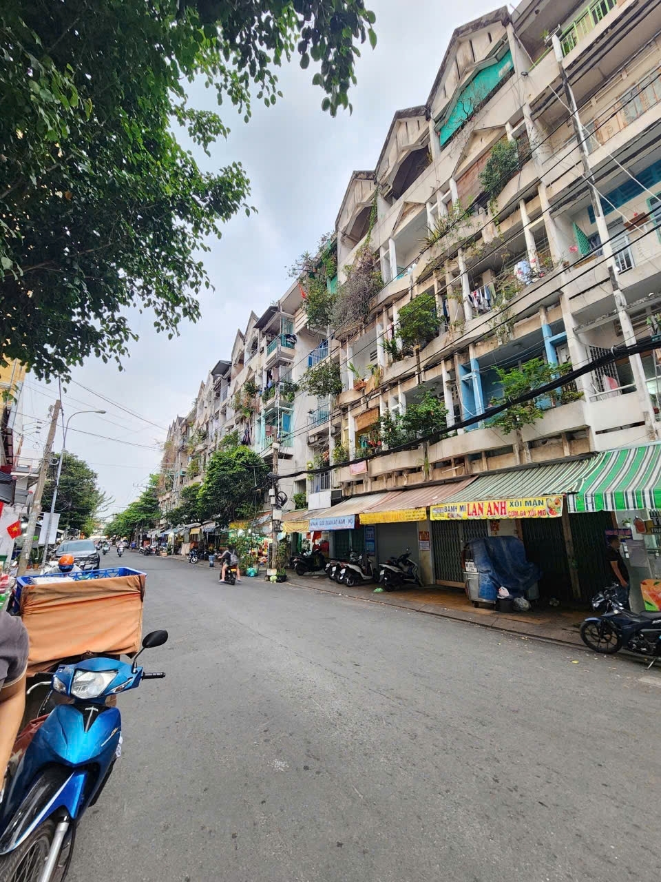 CHUNG CƯ VƯỜN LÀI – TÂN PHÚ GIÁP TÂN BÌNH – 43M² – VIEW MẶT TIỀN HXH 12M – CHỈ 2.05 TỶ