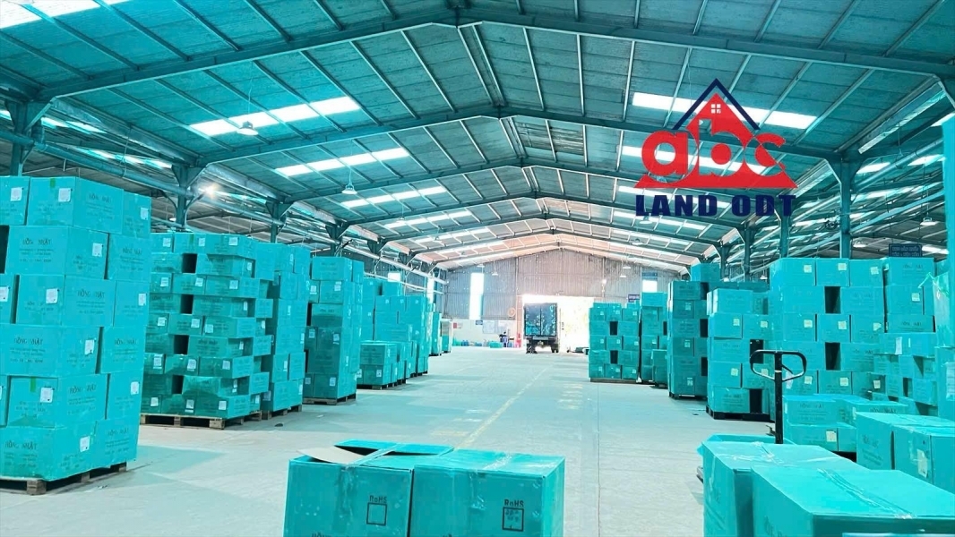 chuyển nhượng nhà xưởng đang cho thuê khung thép xưởng kiên cố pháp lý đầy đủ