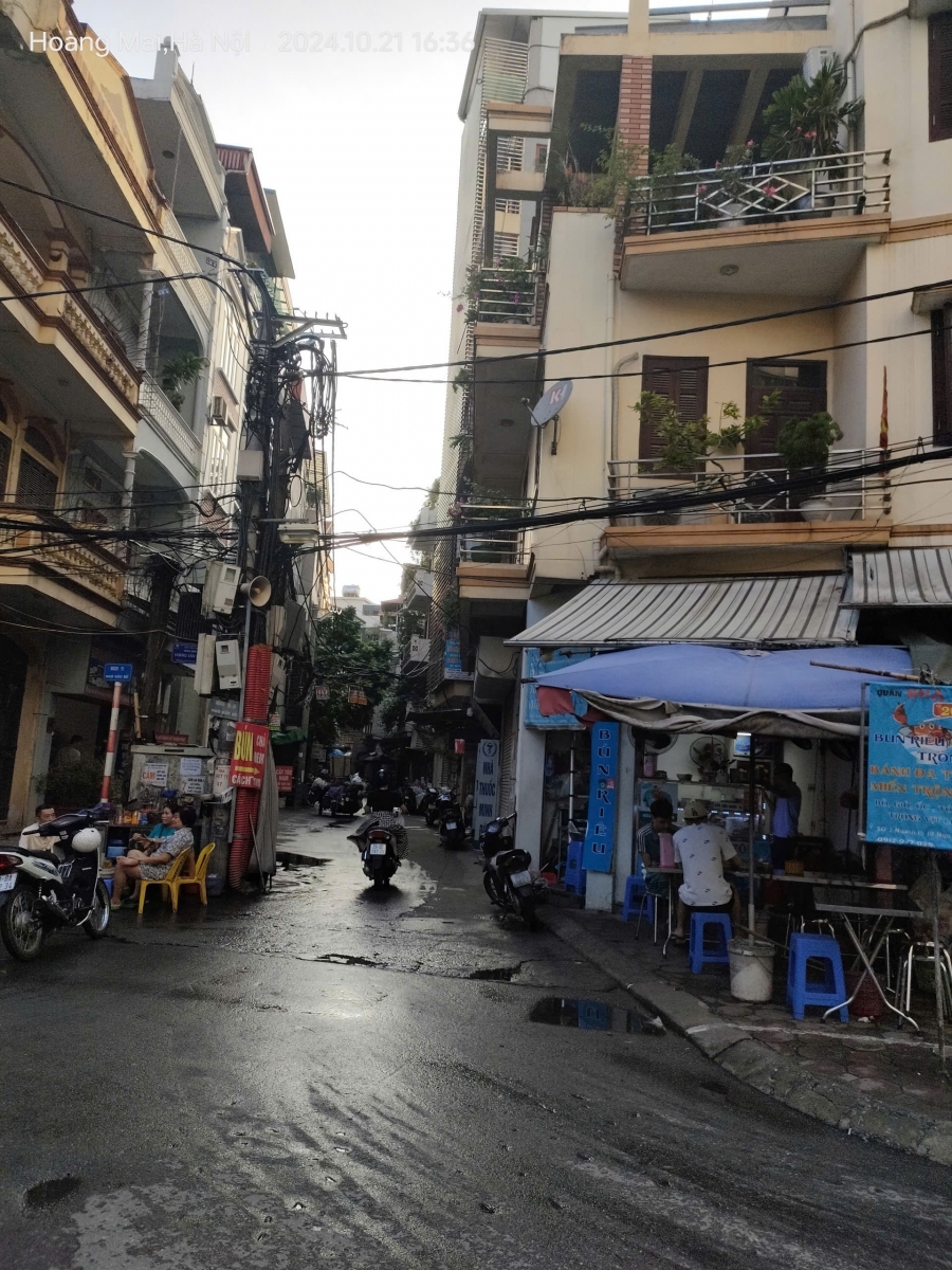 Cơ hội ngàn năm có một Bạch Đằng 80m/100m 4 tầng mặt tiền 3.2m 5.7 tỷ Hai Bà Trưng.