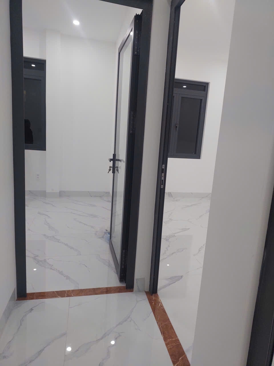 Còn 1 căn duy nhất Nhà 3 tầng mới đón tết Gần Lê Văn ThịnhCát Lái thích họp gia đình lớn ởhoặc cho