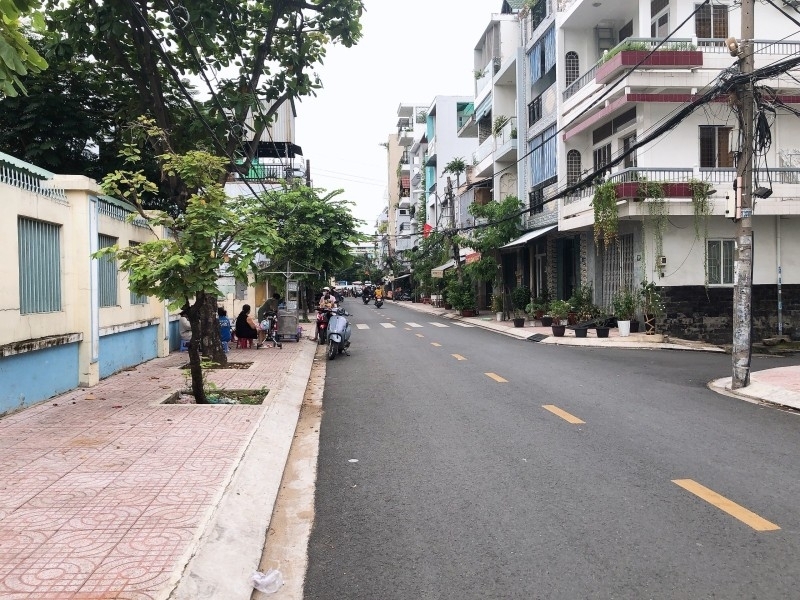 Cư xá Bùi Minh Trực gấp bán 4x12 3 tầng mặt tiền khu vip giá 99 tỷ