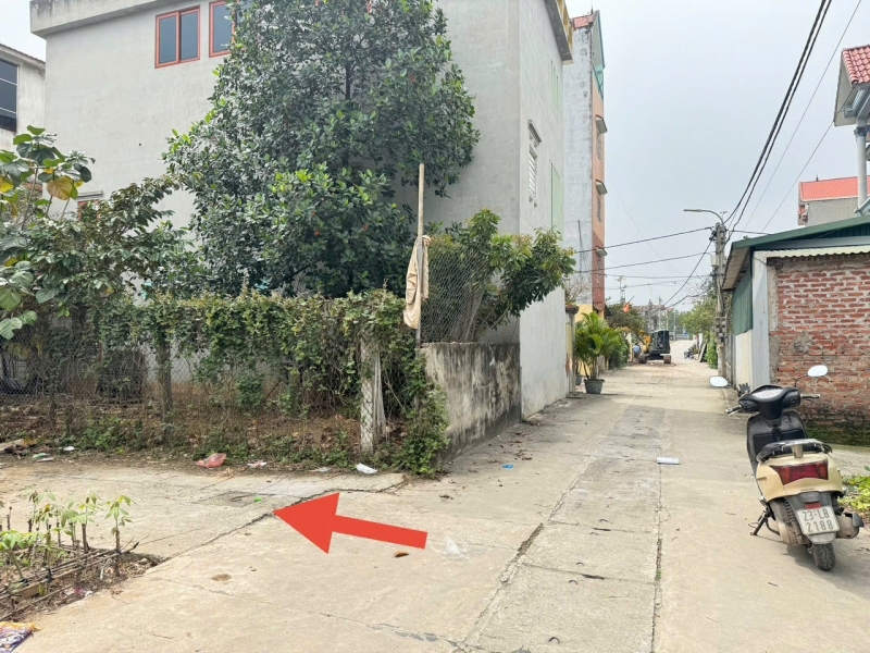 Cực hiếm 64m đất tổ 9 Quang Minh - nằm sát ngay khu công nghiệp mà giá chỉ 18 tỷ