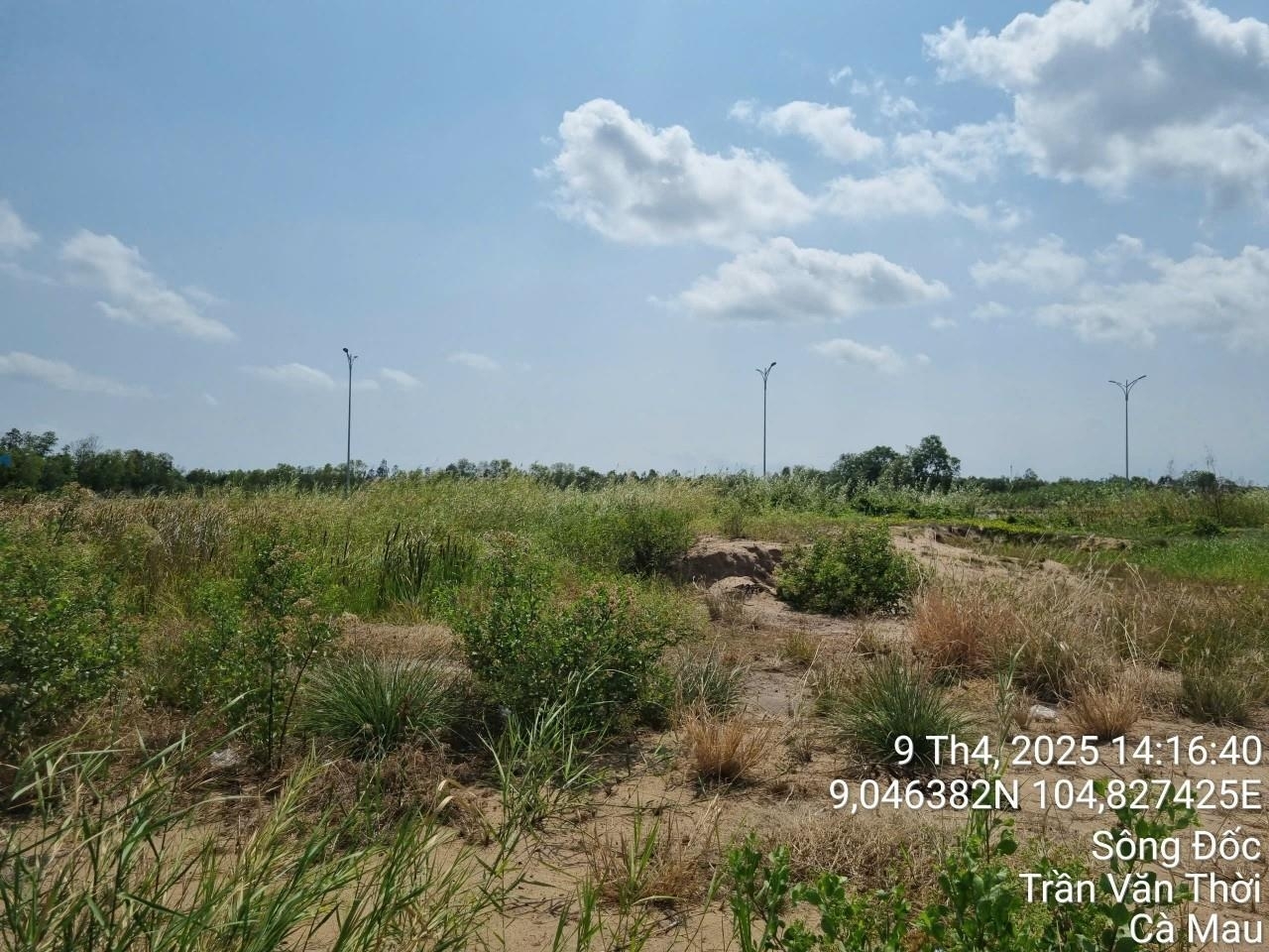 ĐẤT ĐẸP - ĐẦU TƯ SINH LỜI - Cần Bán Nhanh Lô Đất Tại TT Sông Đốc Trần Văn Thời Cà Mau
