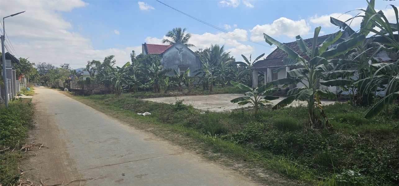 ĐẤT  ĐẸP- GIÁ TỐT- CẦN BÁN NHANH ĐẤT tại Xã Hòa Lễ Huyện Krông Bông Đak Lak