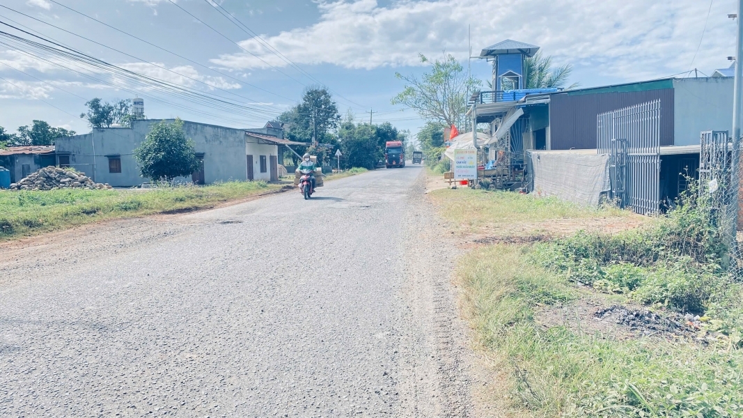 Đất mặt tiền nhựa dh2, n’thôn hạ đức trọng cũ, lâm đồng