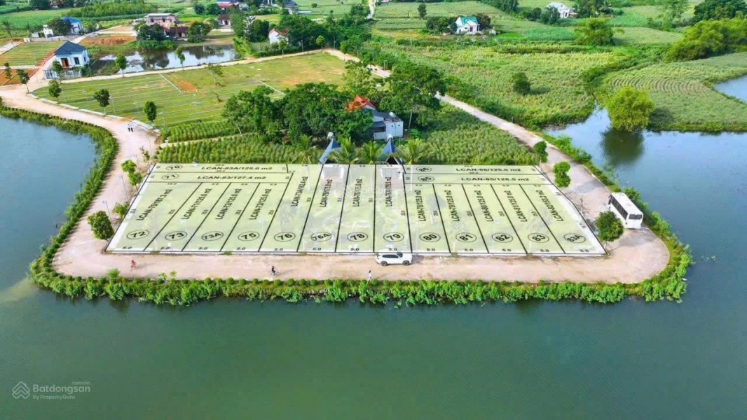 ĐẤT NỀN VIEW HỒ SÁT HỒ GẦN HỒ.