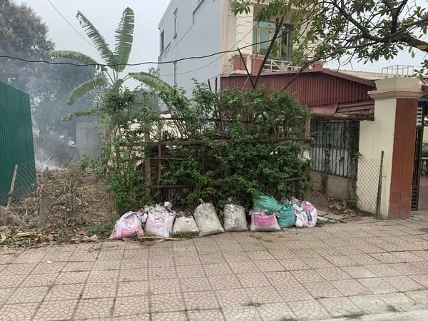 Đất trung tâm phường Xuân Hòa view đồi thoáng mát – Mặt đường lớn gần 150m²