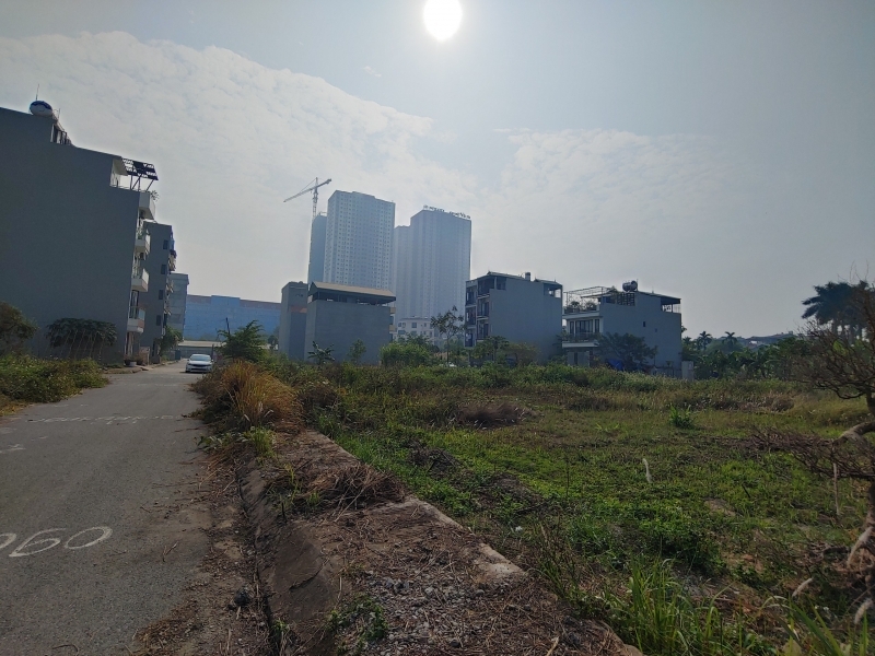 Đấu giá Lai xá – Kim Chung DG10 Lai xá gần đường 24m. (sdt liên hệ 0915458886)