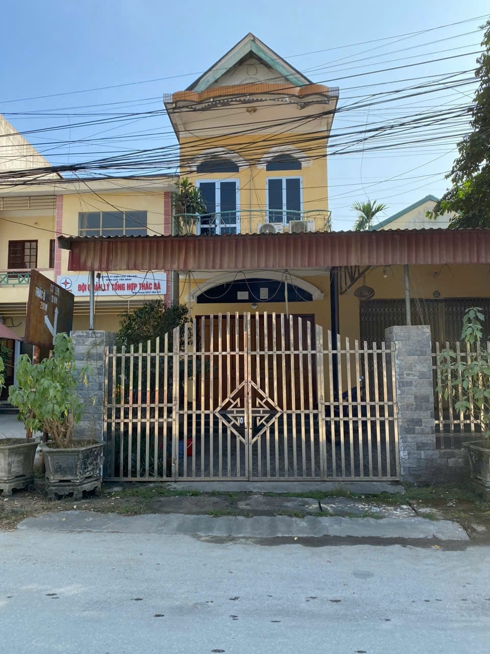 ĐẦU TƯ SINH LỜI 2 CĂN NHÀ và ĐẤT MẶT ĐƯỜNG TRUNG TÂM THÁC BÀ MỚI - VỊ TRÍ ĐẸP