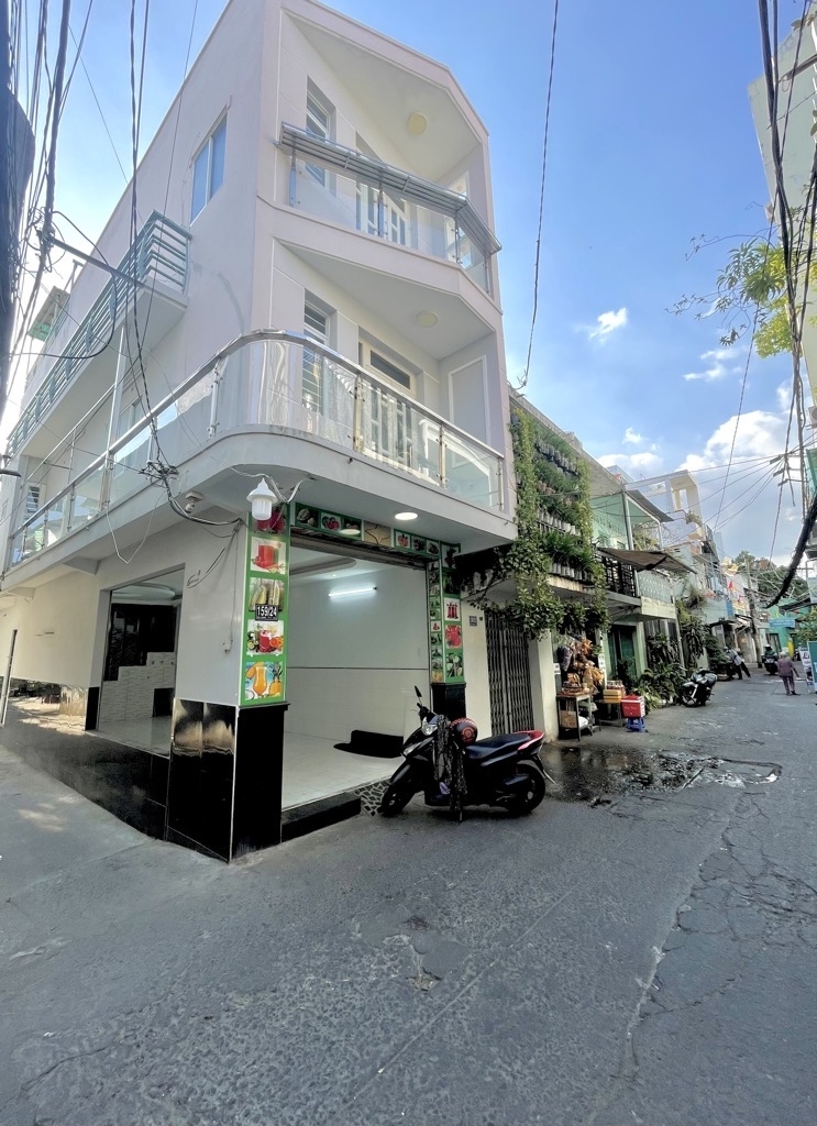 đường xe hơi xe ngủ nhà khu sầm uất trung tâm tiện khai thác dòng tiền. quận 8