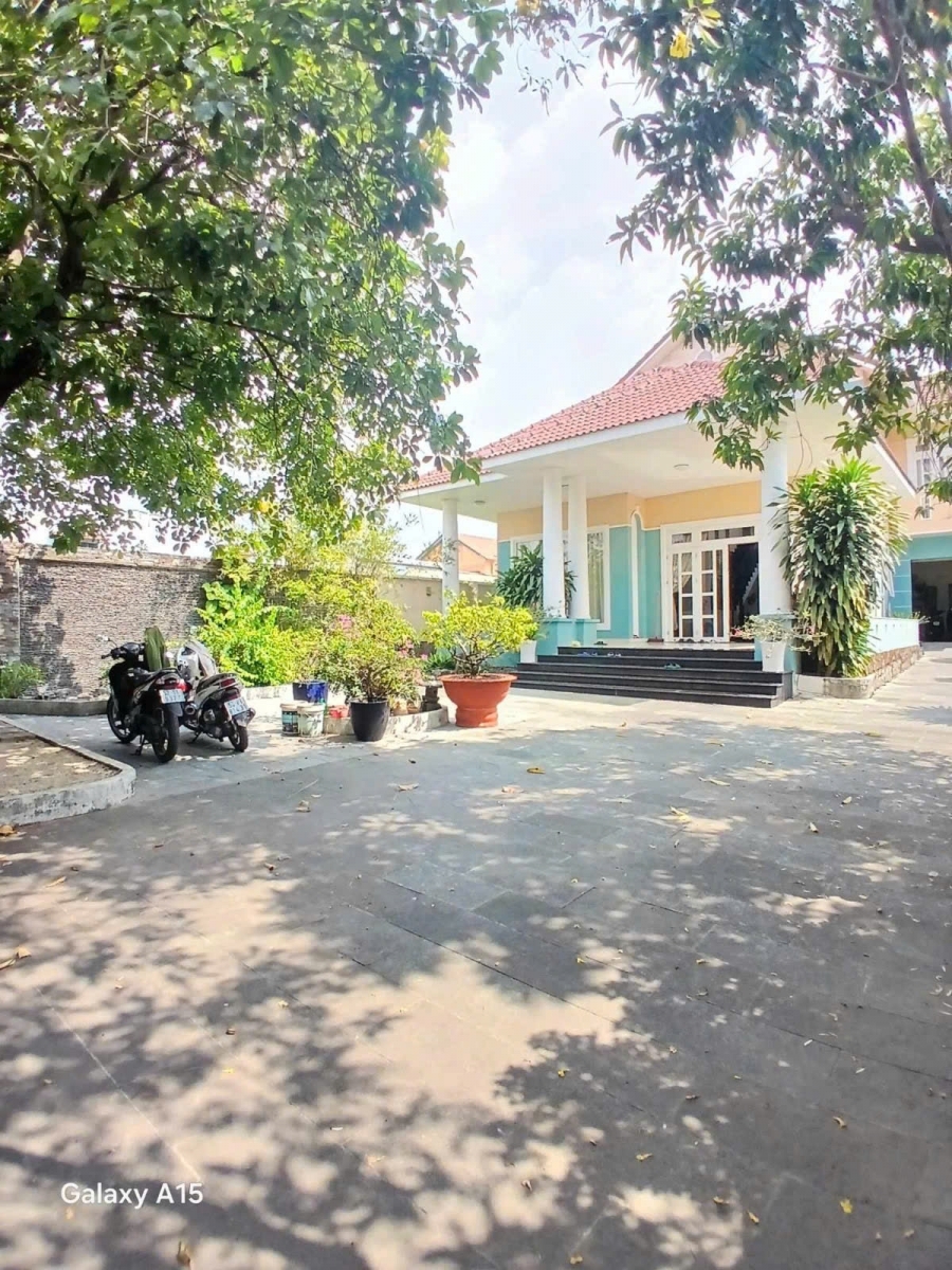 GẤP BÁN BIỆT THỰ MẶT TIỀN THẠNH LỘC QUẬN 12 FULL THỔ CƯ 571M2