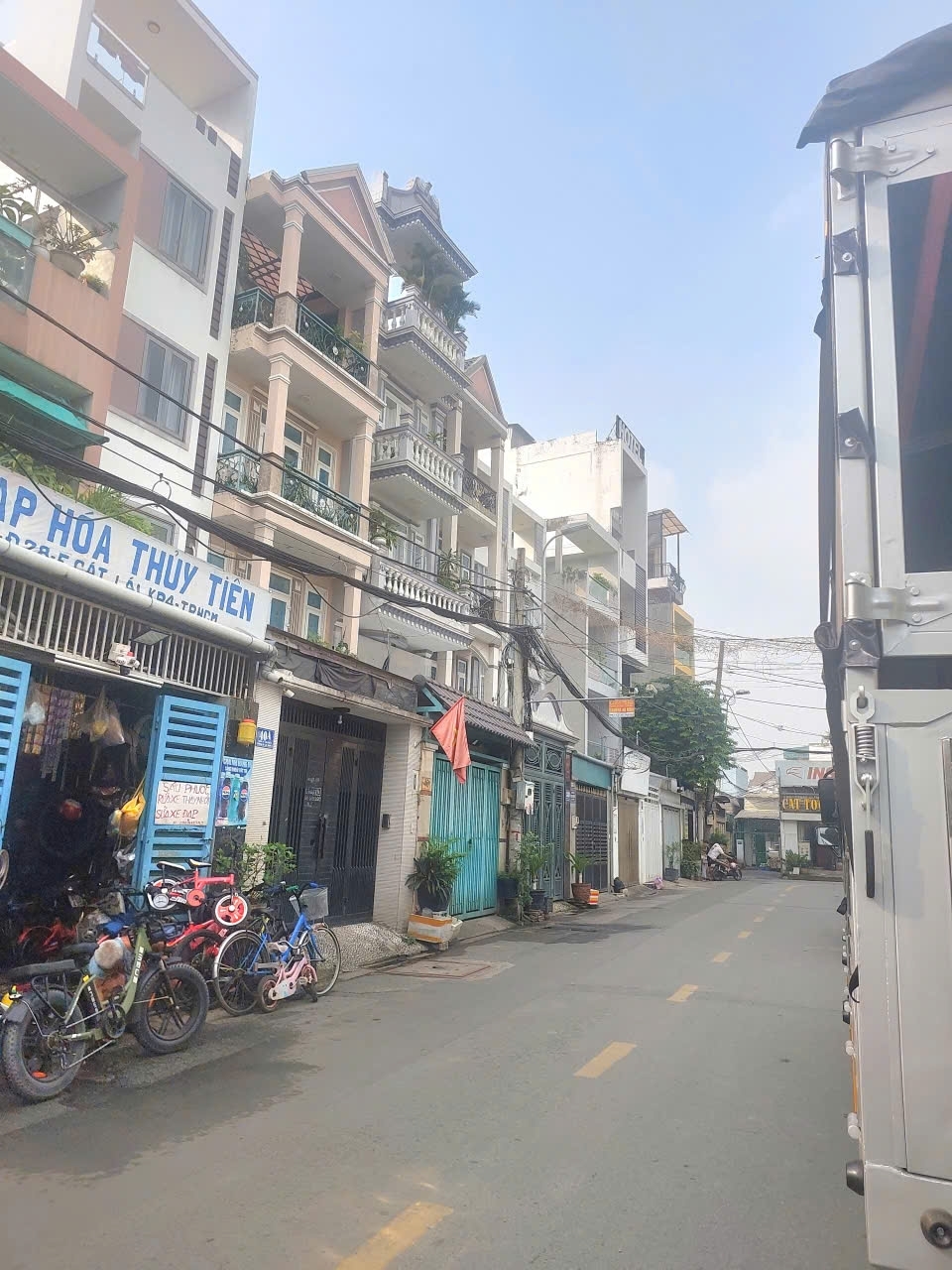 Gấp bán nhà 4 tầng vị trí đẹp 2 mặt thông thoángđường rộng 10mCát LáiQuận 2 Diện tích 75 ngang 4m